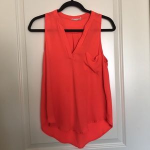 Beautiful bright Lush tank top!